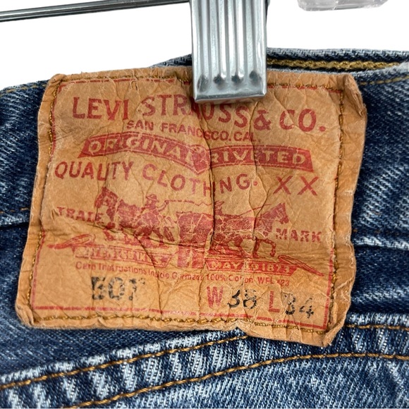 Levi’s 501 Straight Leg Button Fly Men's Denim Jeans Size 38/34 - Picture 9 of 15